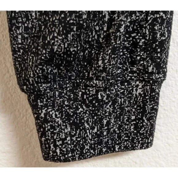 Women's Lululemon Ready To Rulu Pant Running Luon Jacquard Black White Size 4 - Picture 8 of 12